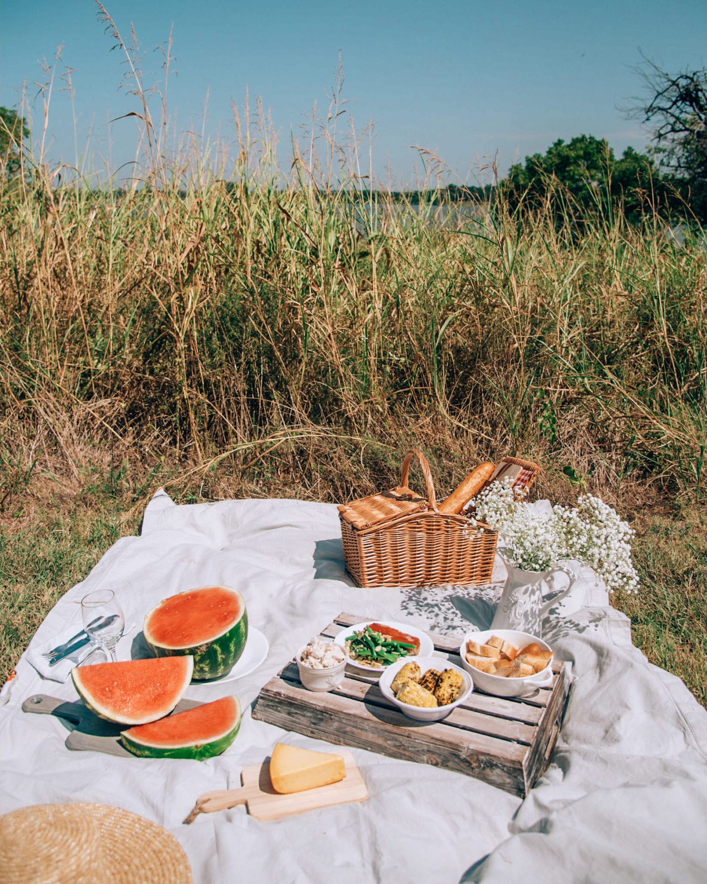 Pack A Perfect Picnic with These 5 Tips!