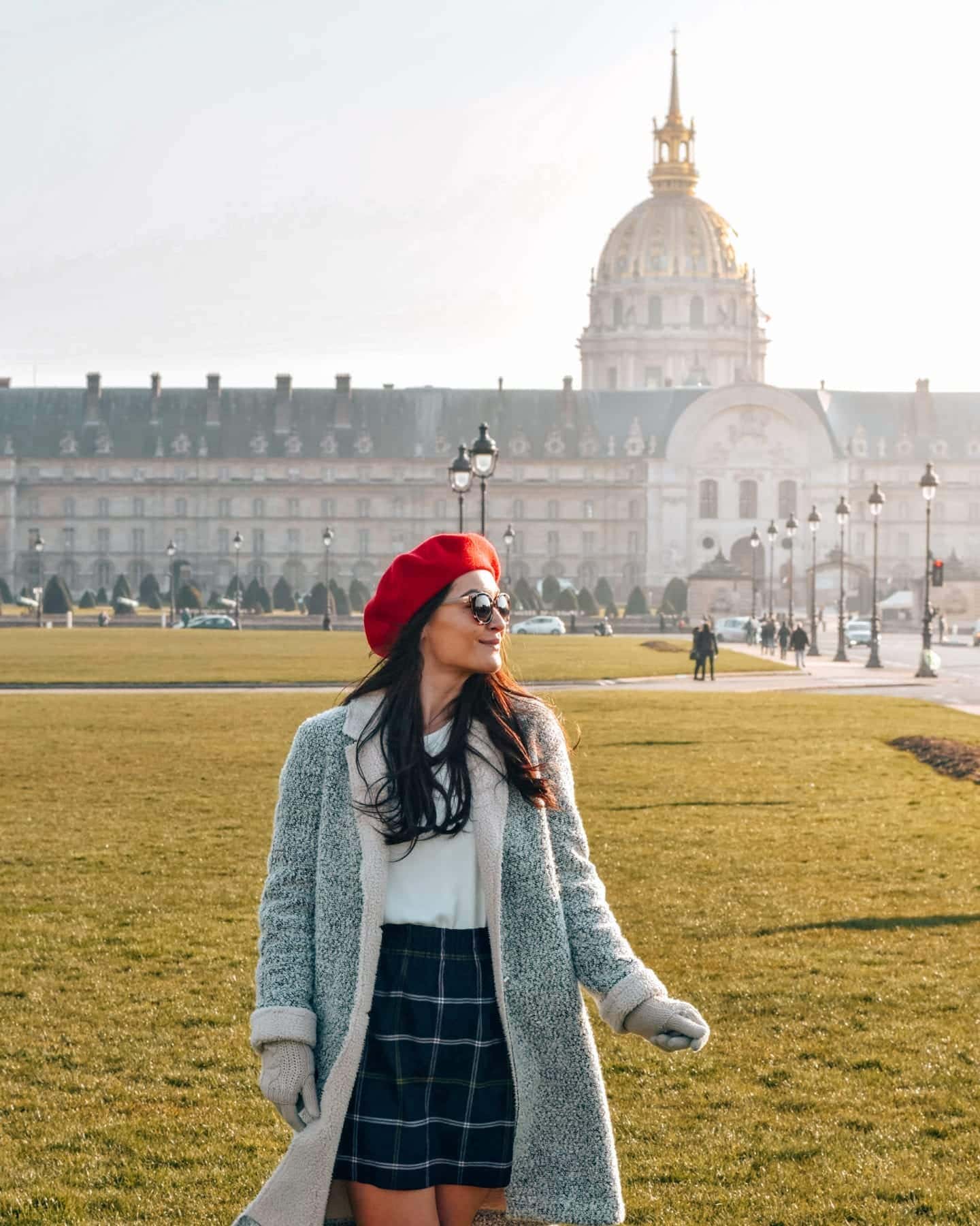 Paris Winter Fashion Guide + 20 Tips on What to Wear When It's Cold Out