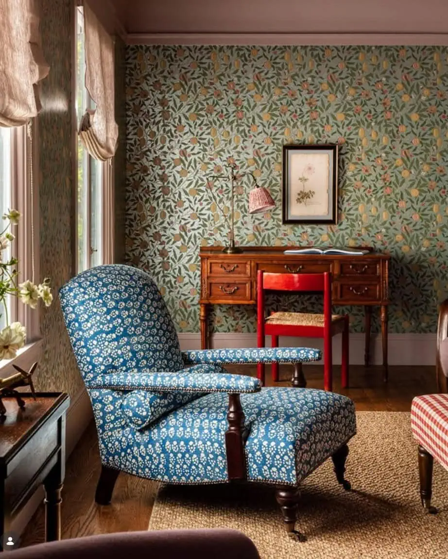 Heidi Cailliers Use Of Color Red Chair With Blue And Green