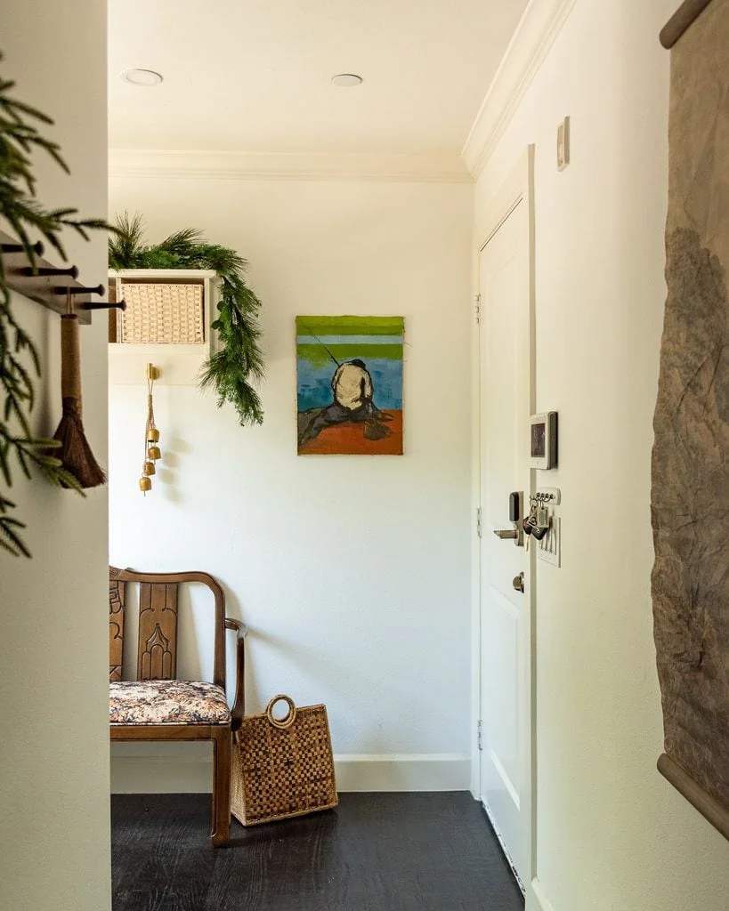 Christmas Decor In Mudroom
