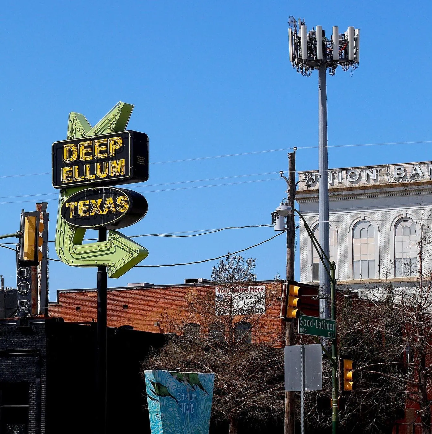 Colorful street art and murals in Deep Ellum, Dallas